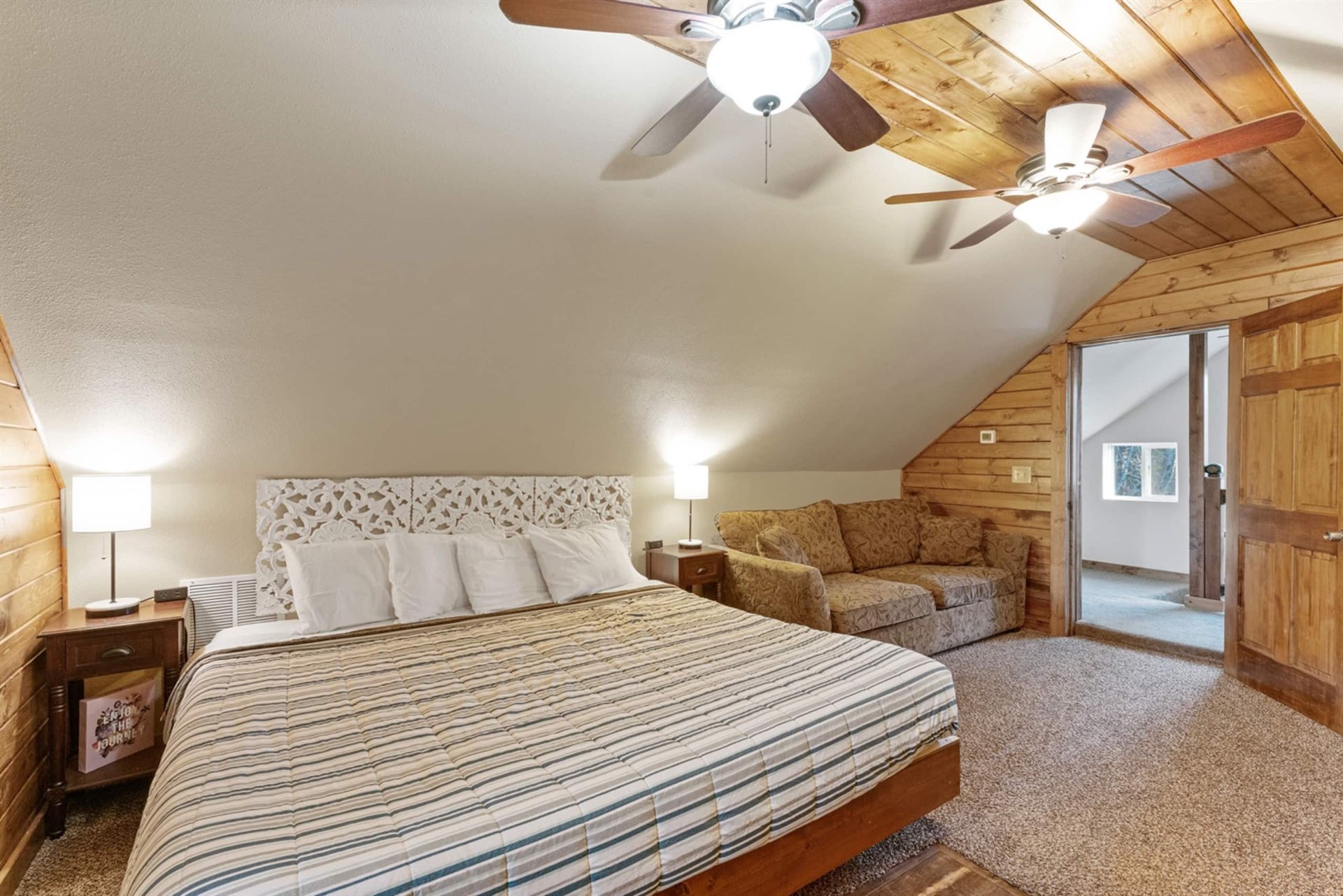 Blue Cabin Loft — photo 2